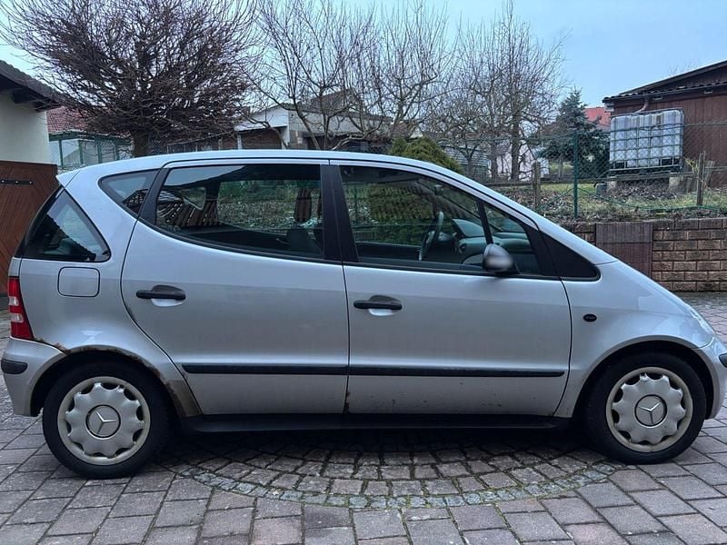 Gebraucht Mercedes A160 102 PS (75 kW) 2003 Silber Kleinwagen
