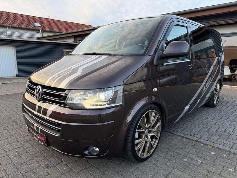 Braun Gebraucht 2015 VW T5 Van | 20.990 € (Guter Preis) - Bild 1/4