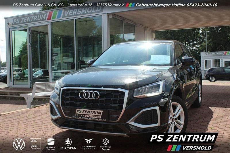 Brillantschwarz Gebraucht 2022 Audi Q2 Advanced SUV | 23.430 € (Fairer Preis) - Bild 1/2