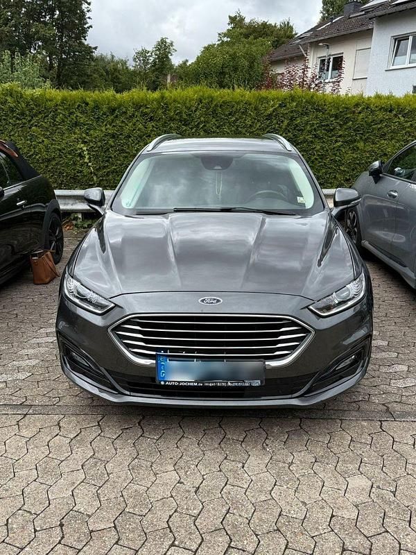 Grau Gebraucht 2019 Ford Mondeo Business Edition Kombi | 15.100 € (Etwas zu teuer) - Bild 1/4