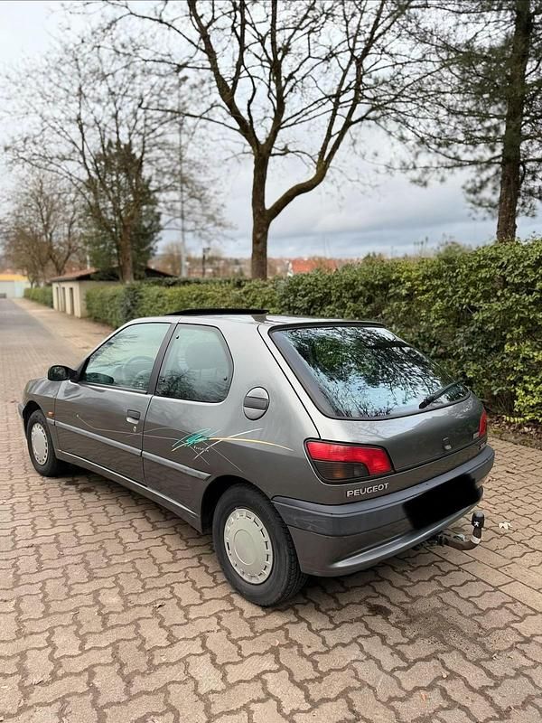 Gebraucht Peugeot 306 88 PS (64 kW) 1997 Grau Coupé