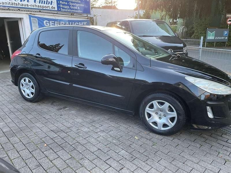 Gebraucht Peugeot 308 Tendance 109 PS (80 kW) 2009 Lackierung schwarz perla Limousine
