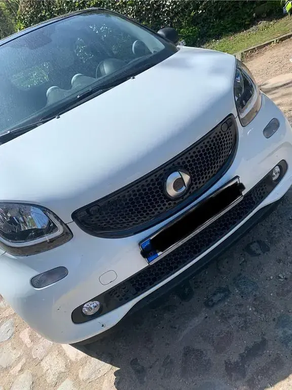 Second-hand Smart ForFour 71 CP (52 kW) 2017 Alb Hatchback