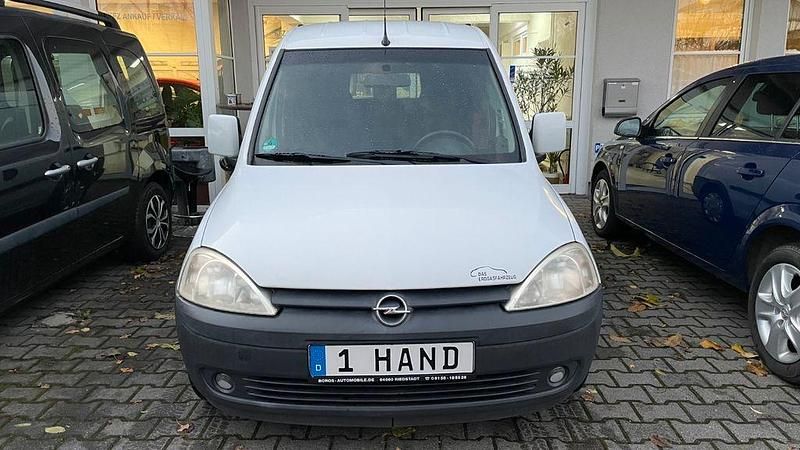 Gebraucht Opel Combo 94 PS (69 kW) 2009 Weiß Van / Kleinbus