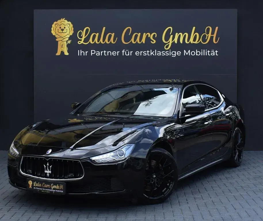 Gebraucht Maserati Ghibli 275 PS (202 kW) 2015 Schwarz Limousine