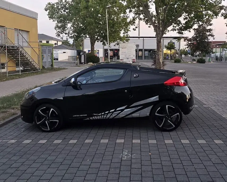 Gebraucht Renault Wind Night&Day 102 PS (75 kW) 2010 Schwarz Cabrio