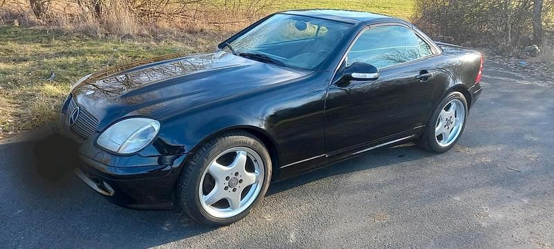 Gebraucht Mercedes SLK320 218 PS (160 kW) 2001 Schwarz Cabrio