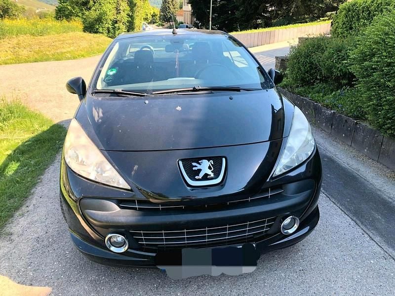 Schwarz Gebraucht 2008 Peugeot 207 CC Cabrio | 1.250 € (Superpreis) - Bild 1/4