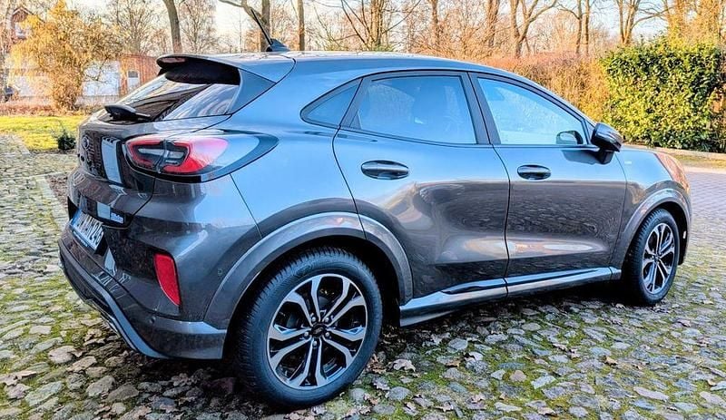 Gebraucht Ford Puma ST-Line 125 PS (91 kW) 2024 Grau SUV
