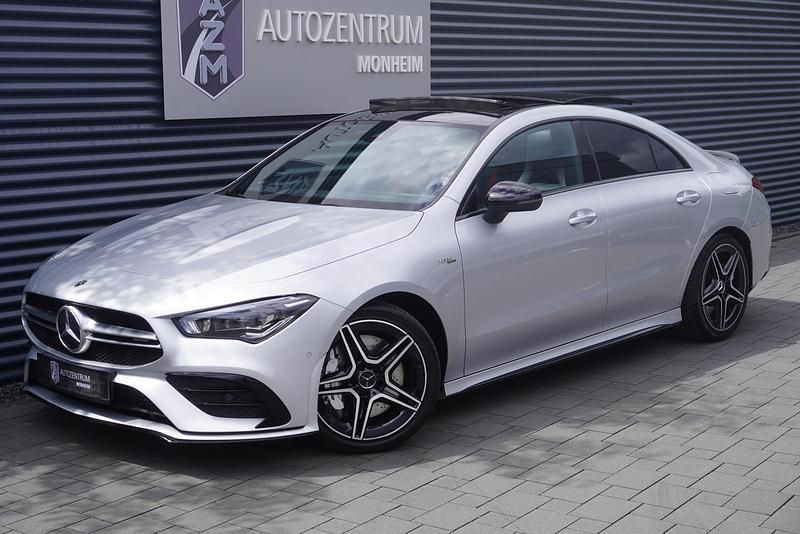 Iridium silber metallic Gebraucht 2021 Mercedes CLA35 AMG AMG Limousine | 41.990 € (Fairer Preis) - Bild 1/4