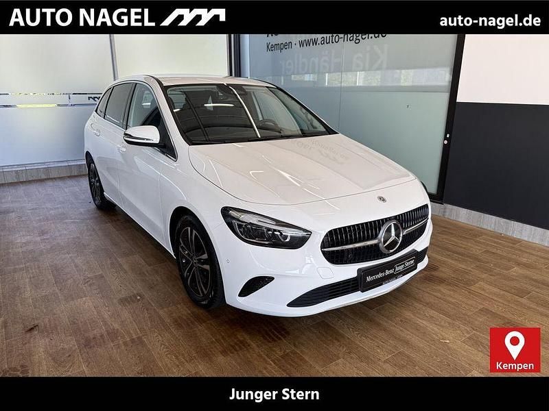 Polarweiß Gebraucht 2024 Mercedes B200 Progressive Van / Kleinbus | 30.486 € (Superpreis) - Bild 1/4