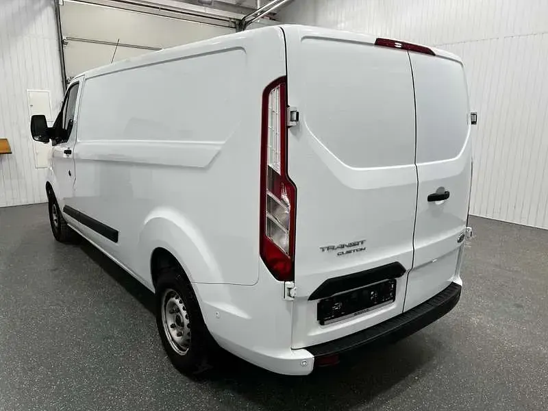 Gebraucht Ford 300 105 PS (77 kW) 2022 Weiß Van