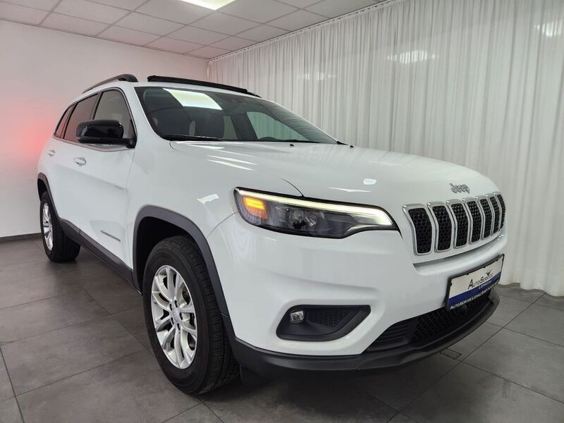 Weiß Gebraucht 2022 Jeep Cherokee SUV | 29.990 € (Fairer Preis) - Bild 1/4