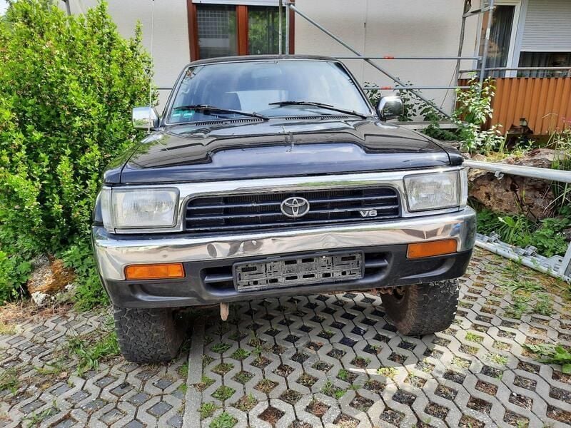 Schwarz Gebraucht 1992 Toyota 4 Runner SUV | 3.800 € - Bild 1/4