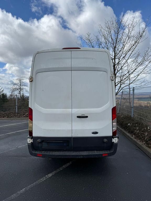 Second-hand Ford Transit 131 CP (96 kW) 2016 Alb Berlinǎ