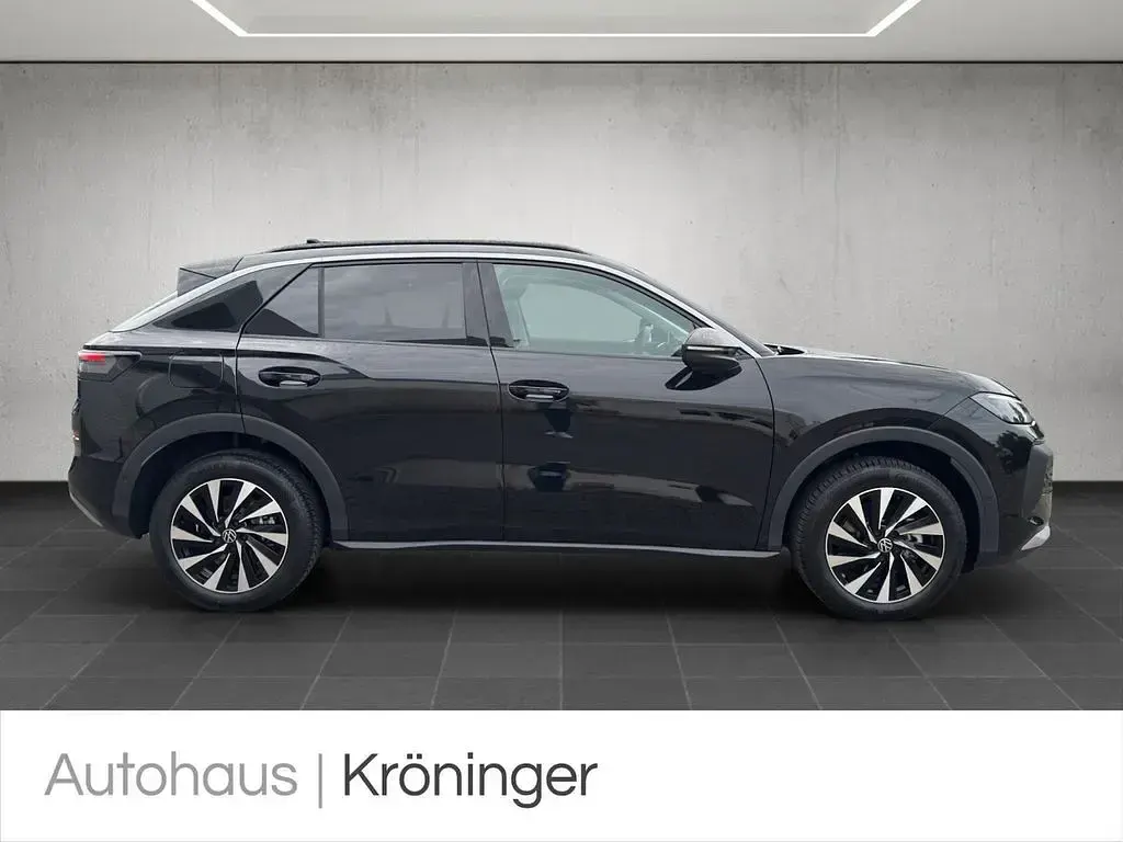 Neu VW T-Roc 116 PS (85 kW) 2026 Schwarz SUV