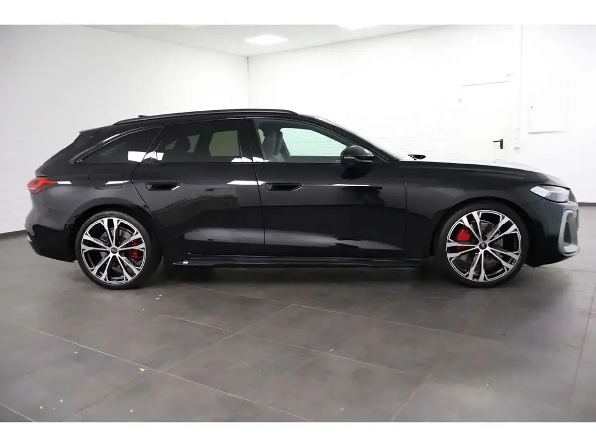 Occasion Audi A5 Edition .1 204 ch (150 kW) 2025 Noir Coupé