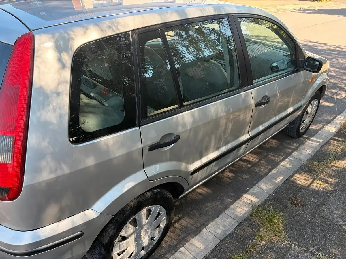 Gebraucht Ford Fusion 80 PS (58 kW) 2005 Silber Kleinwagen