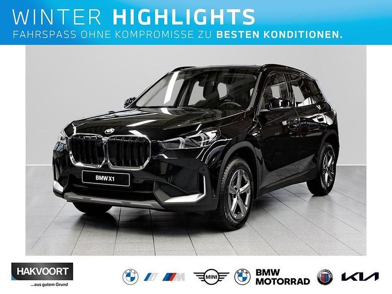 Black sapphire Neu 2025 BMW X1 Efficient Dynamics SUV | 42.980 € (Guter Preis) - Bild 1/4