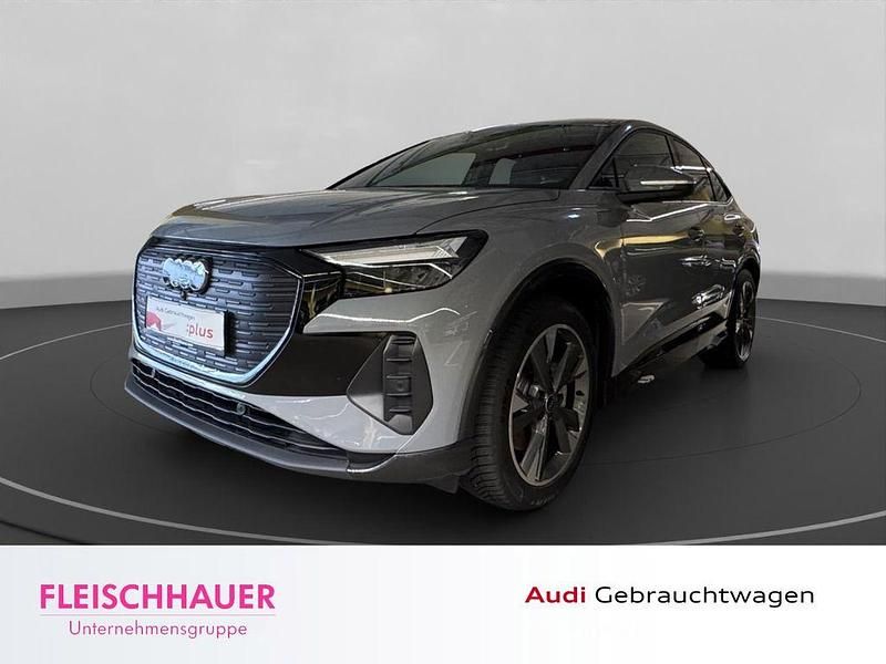 Grau Gebraucht 2022 Audi Q4 Sportback e-tron Advanced SUV | 33.990 € (Fairer Preis) - Bild 1/4