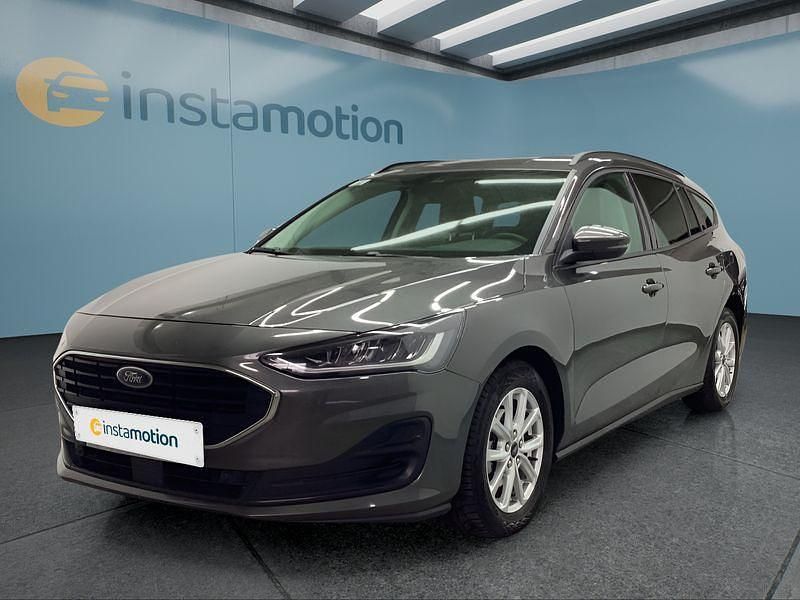Grau Gebraucht 2022 Ford Focus Kombi | 17.499 € (Fairer Preis) - Bild 1/4