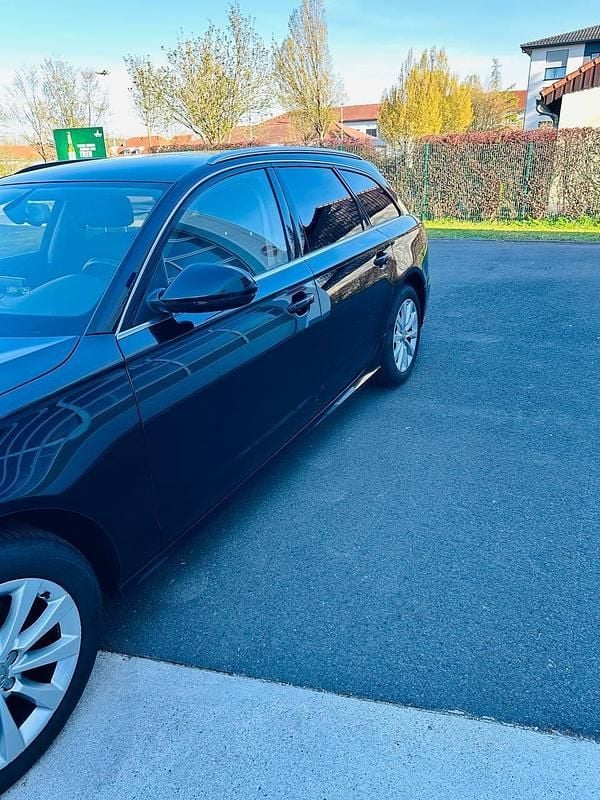 Second-hand Audi A6 190 CP (139 kW) 2015 Negru Break