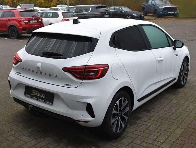 Gebraucht Mitsubishi Colt Plus 143 PS (105 kW) 2024 Antarktisweiß Limousine