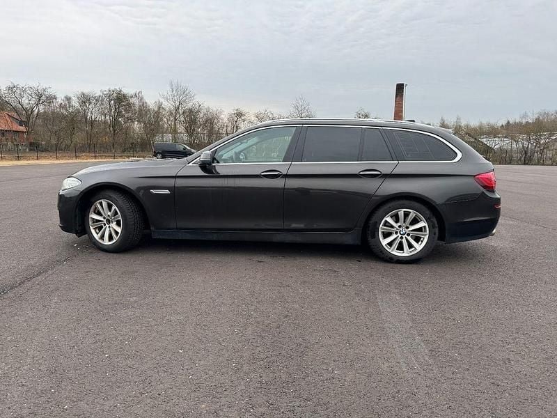 Second-hand BMW 520 184 CP (135 kW) 2014 Maro Break