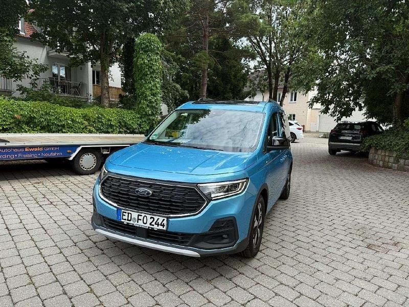 Gebraucht Ford Tourneo Connect Active 102 PS (75 kW) 2024 Blau Van / Kleinbus