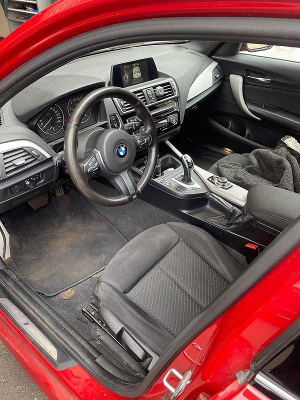 Gebraucht BMW 120 M Sport 184 PS (135 kW) 2017 Rot Kleinwagen
