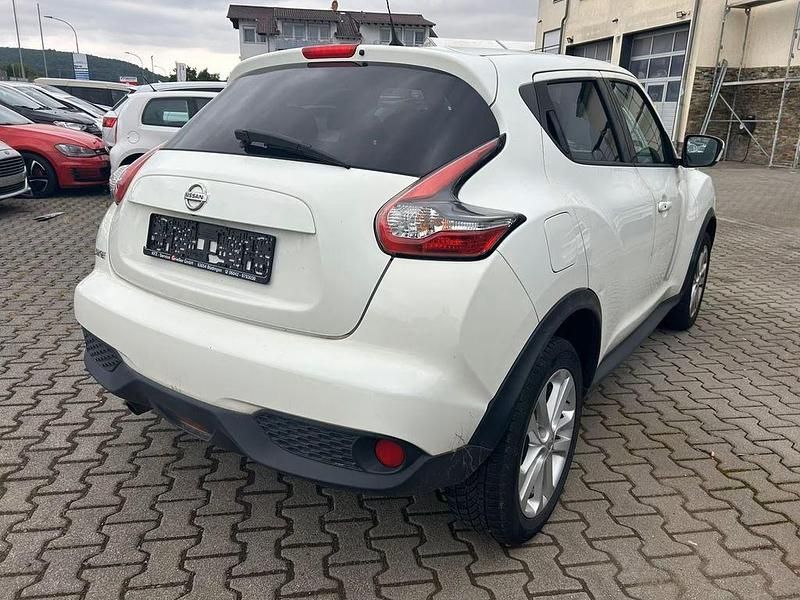 Gebraucht Nissan Juke N-Connecta 116 PS (85 kW) 2016 Weiß SUV