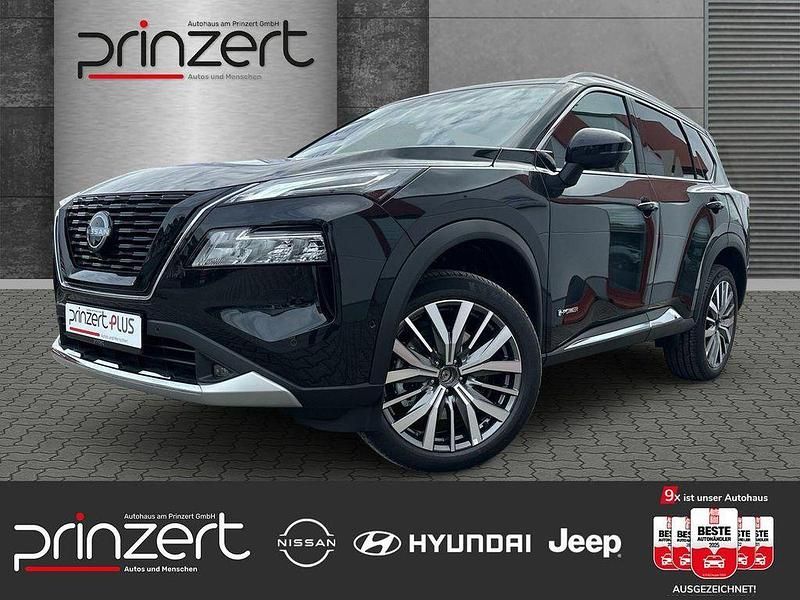 Pearl white Neu 2025 Nissan X-Trail Tekna SUV | 42.970 € - Bild 1/3