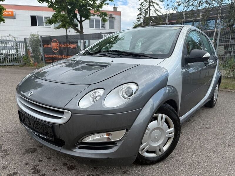 Grau Gebraucht 2004 Smart ForFour Limousine | 1.490 € (Guter Preis) - Bild 1/4