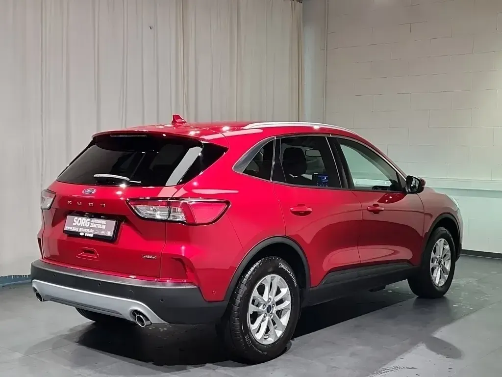 Gebraucht Ford Kuga Titanium 224 PS (164 kW) 2024 Rot, lucid red metallic SUV