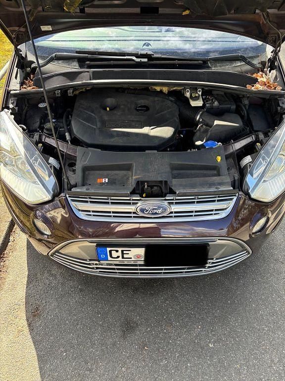 Gebraucht Ford S-MAX Titanium S 203 PS (149 kW) 2010 Violett Van / Kleinbus