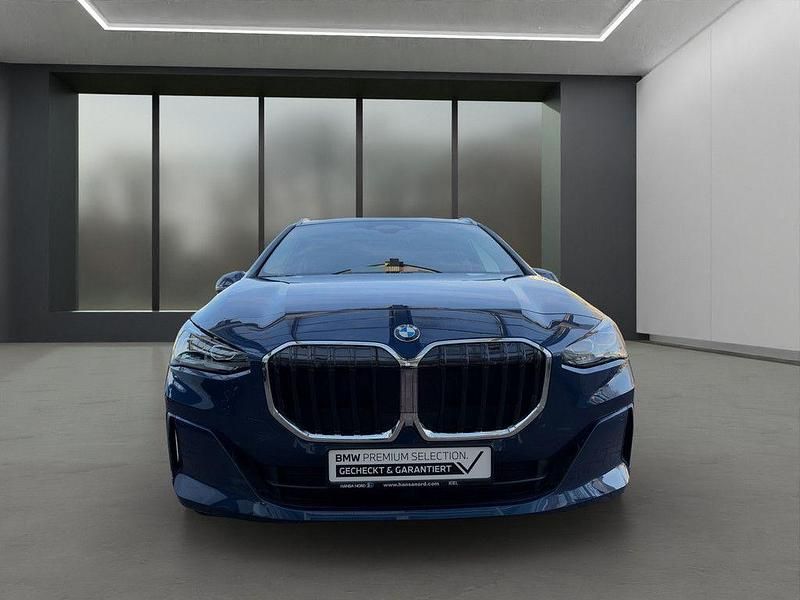 Gebraucht BMW 220 Active Tourer 170 PS (125 kW) 2025 Blau Van / Kleinbus