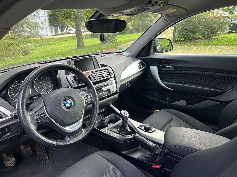 Gebraucht BMW 218 Advantage 150 PS (110 kW) 2017 Schwarz Coupé