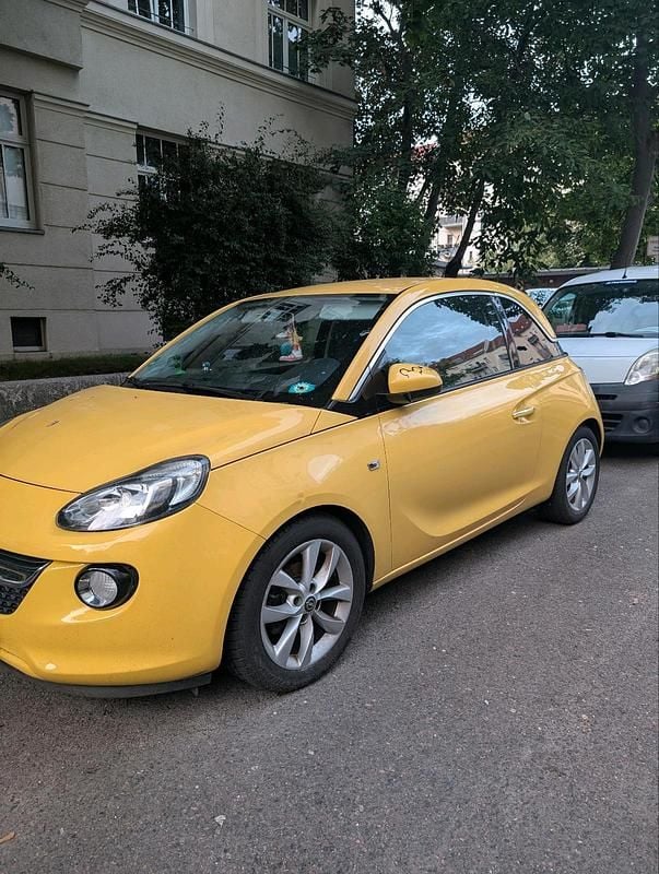 Gelb Gebraucht 2014 Opel Adam Kleinwagen | 6.500 € (Guter Preis) - Bild 1/4