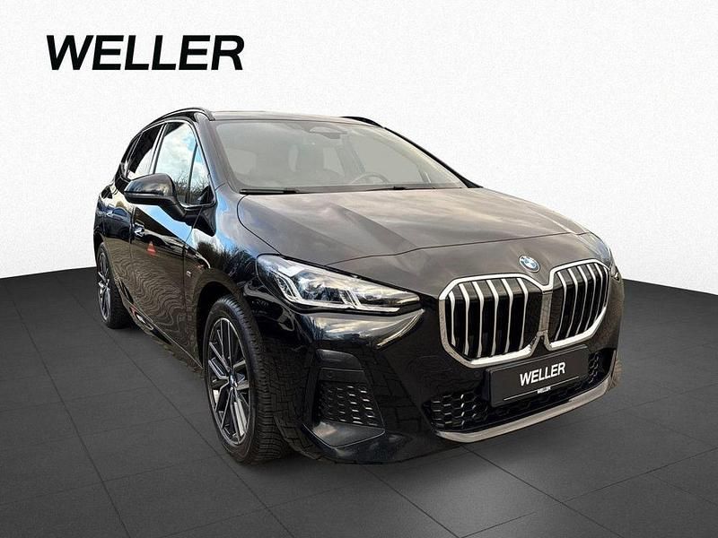 Gebraucht BMW 220 Active Tourer M Sport 156 PS (114 kW) 2023 Schwarz Van / Kleinbus