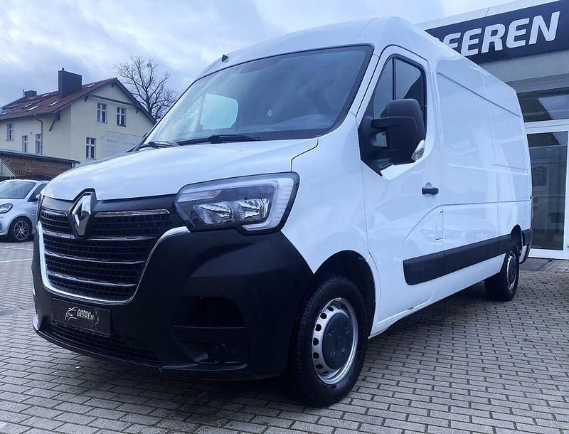 Weiß Gebraucht 2021 Renault Master Limousine | 19.990 € (Guter Preis) - Bild 1/4