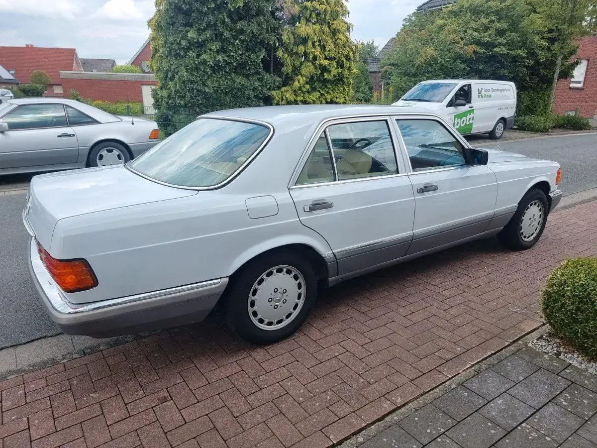 Gebraucht Mercedes 420 SE 218 PS (160 kW) 1986 Weiß Limousine