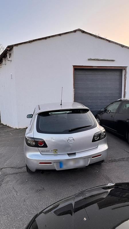 Gebraucht Mazda 3 106 PS (77 kW) 2008 Silber Kleinwagen