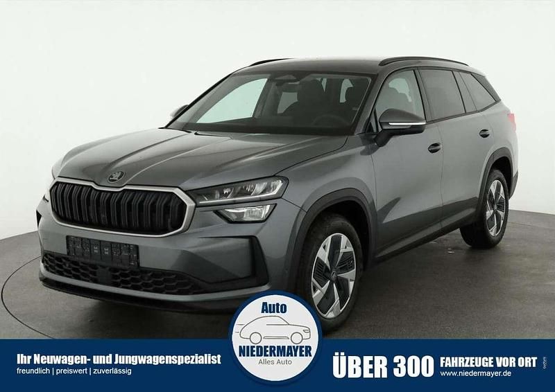Gold bronze metallic Neu 2025 Skoda Kodiaq Selection SUV | 47.995 € (Guter Preis) - Bild 1/4