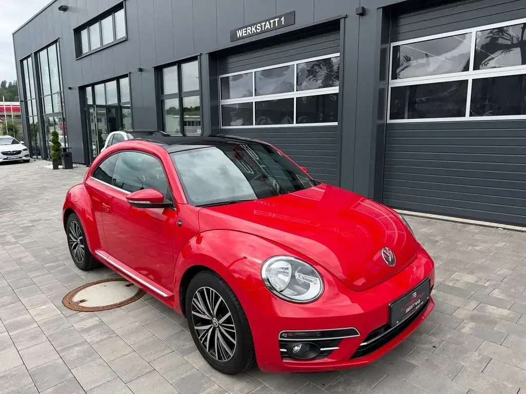 Gebraucht VW Beetle Sound 105 PS (77 kW) 2017 Rot Kleinwagen