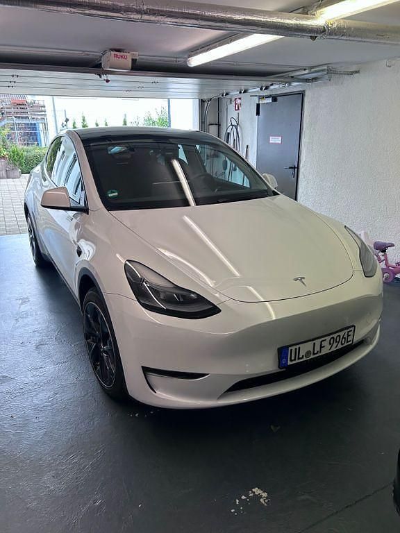 Gebraucht Tesla Model Y 377 kW (513 PS) 2022 Weiß SUV