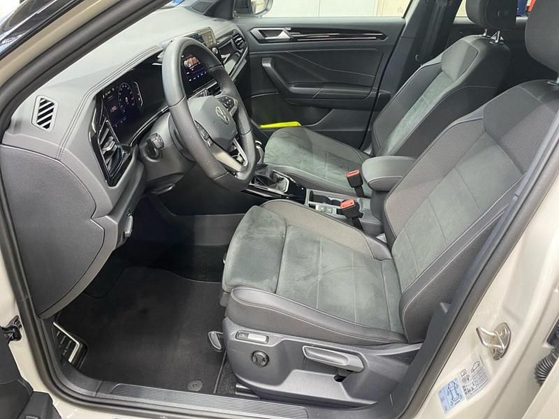 Gebraucht VW T-Roc R-line 150 PS (110 kW) 2026 SUV