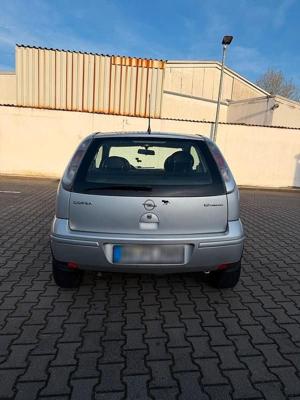 Second-hand Opel Corsa 80 CP (58 kW) 2006 Gri Hatchback
