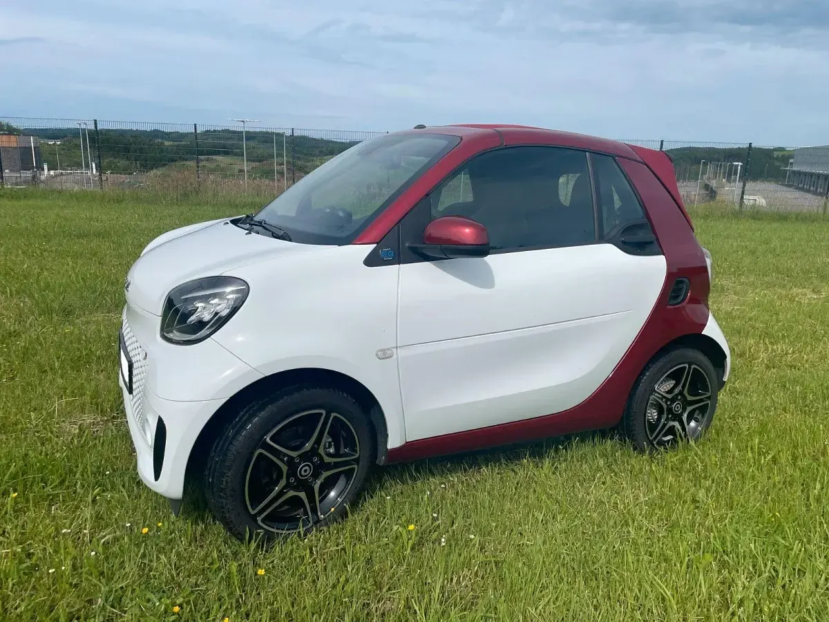 Gebraucht Smart ForTwo Coupé 60 kW (82 PS) 2022 Weiß Cabrio