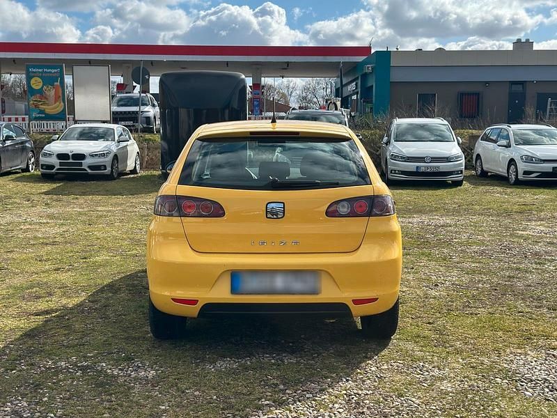 Gebraucht Seat Ibiza 60 PS (44 kW) 2008 Gelb Kleinwagen