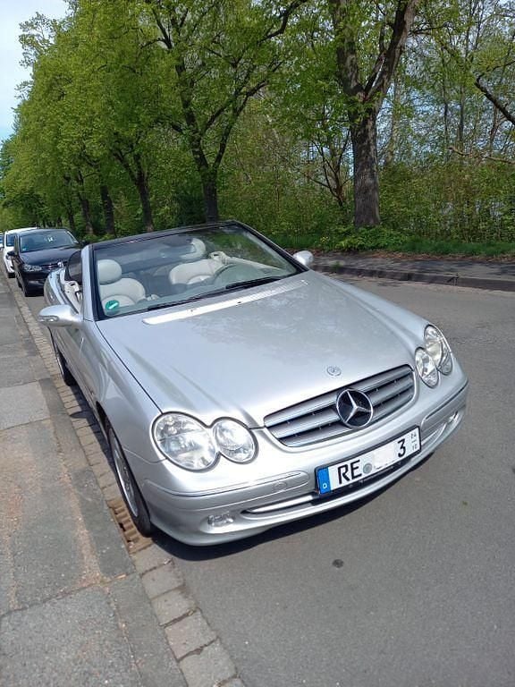 Gebraucht Mercedes CLK240 Elegance 170 PS (125 kW) 2004 Silber Cabrio